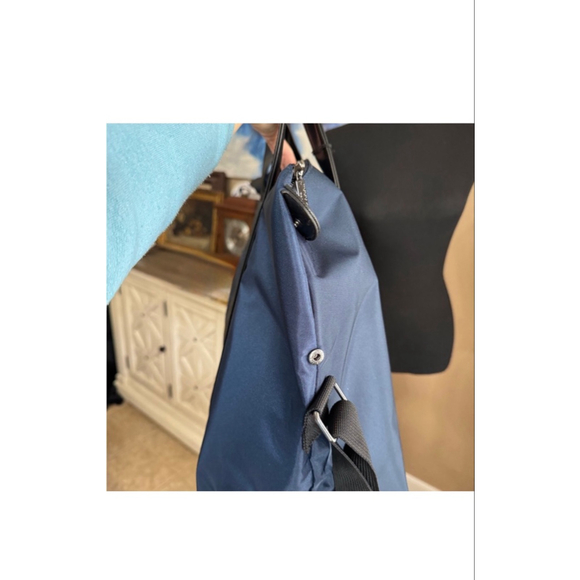 Jimmy Choo NWT Navy Nylon Weekender - Picture 5 of 6